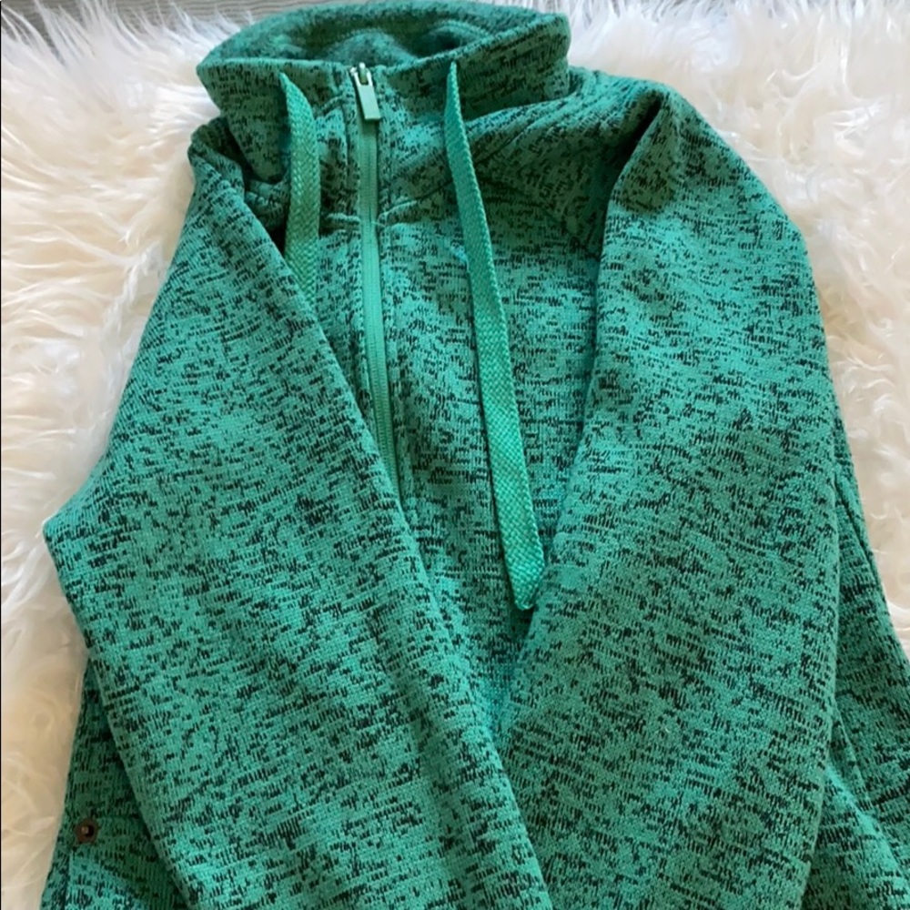 Girls victory outfitters 10/12 zip up sweatshirt